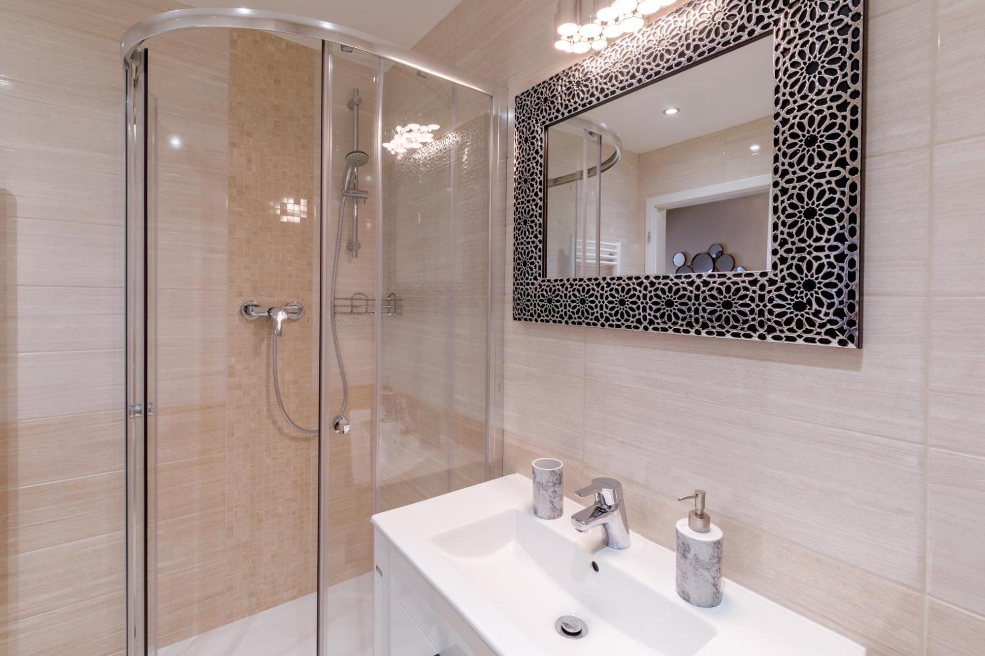 Apartments Menuet Karlowe Wary Pokój zdjęcie
