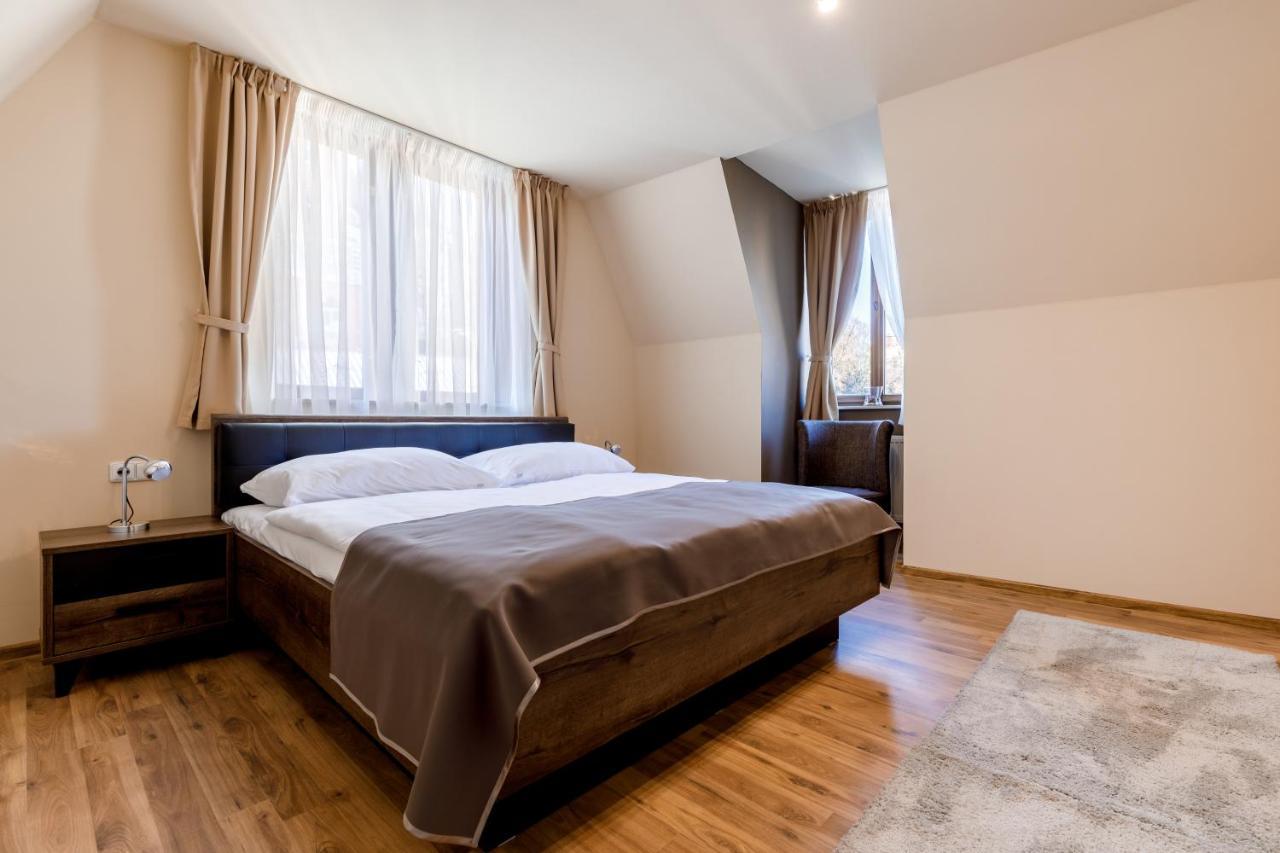 Apartments Menuet Karlowe Wary Zewnętrze zdjęcie