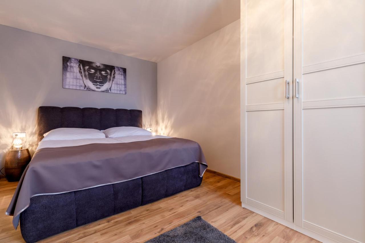 Apartments Menuet Karlowe Wary Zewnętrze zdjęcie