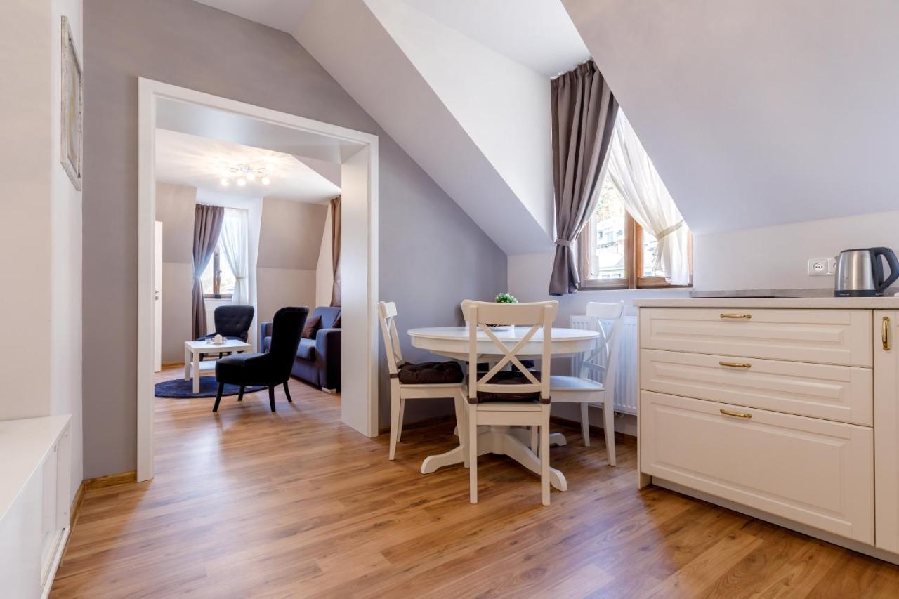 Apartments Menuet Karlowe Wary Zewnętrze zdjęcie